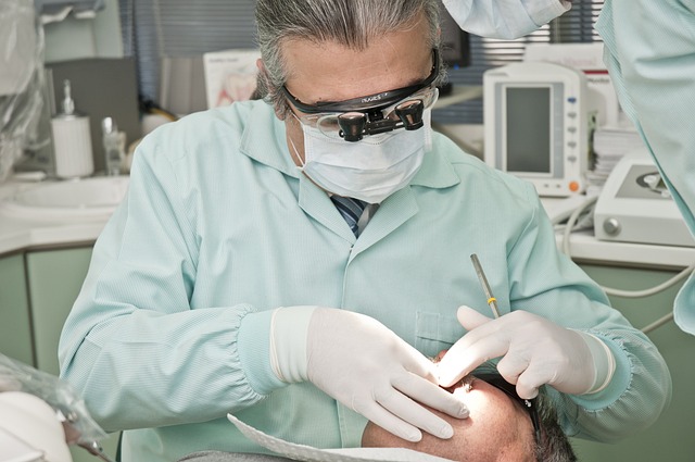 Czy znieczulenie u dentysty boli?